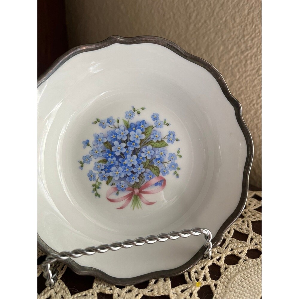 Vintage Lindner Handarbeit Forget Me Not Floral Bowl